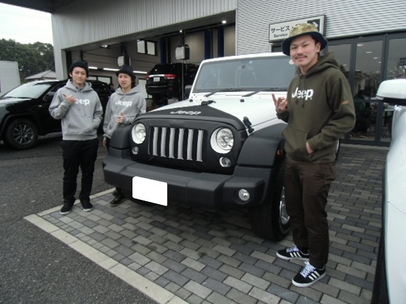 http://www.chukyo-chrysler.co.jp/lineup/jeep/up_img/150314_wrult.jpg